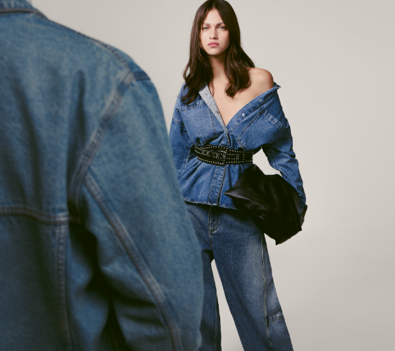 Mujer con denim