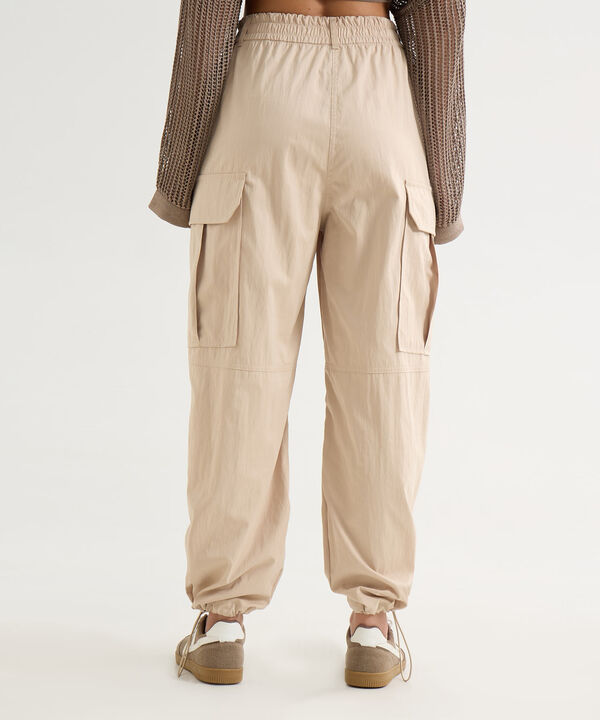 Pantalones para mujer image number null