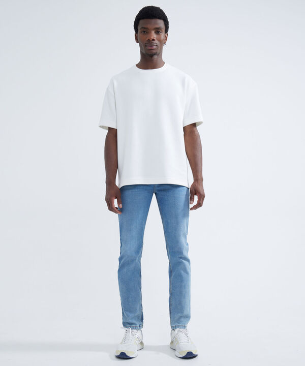 Jeans hombre image number null