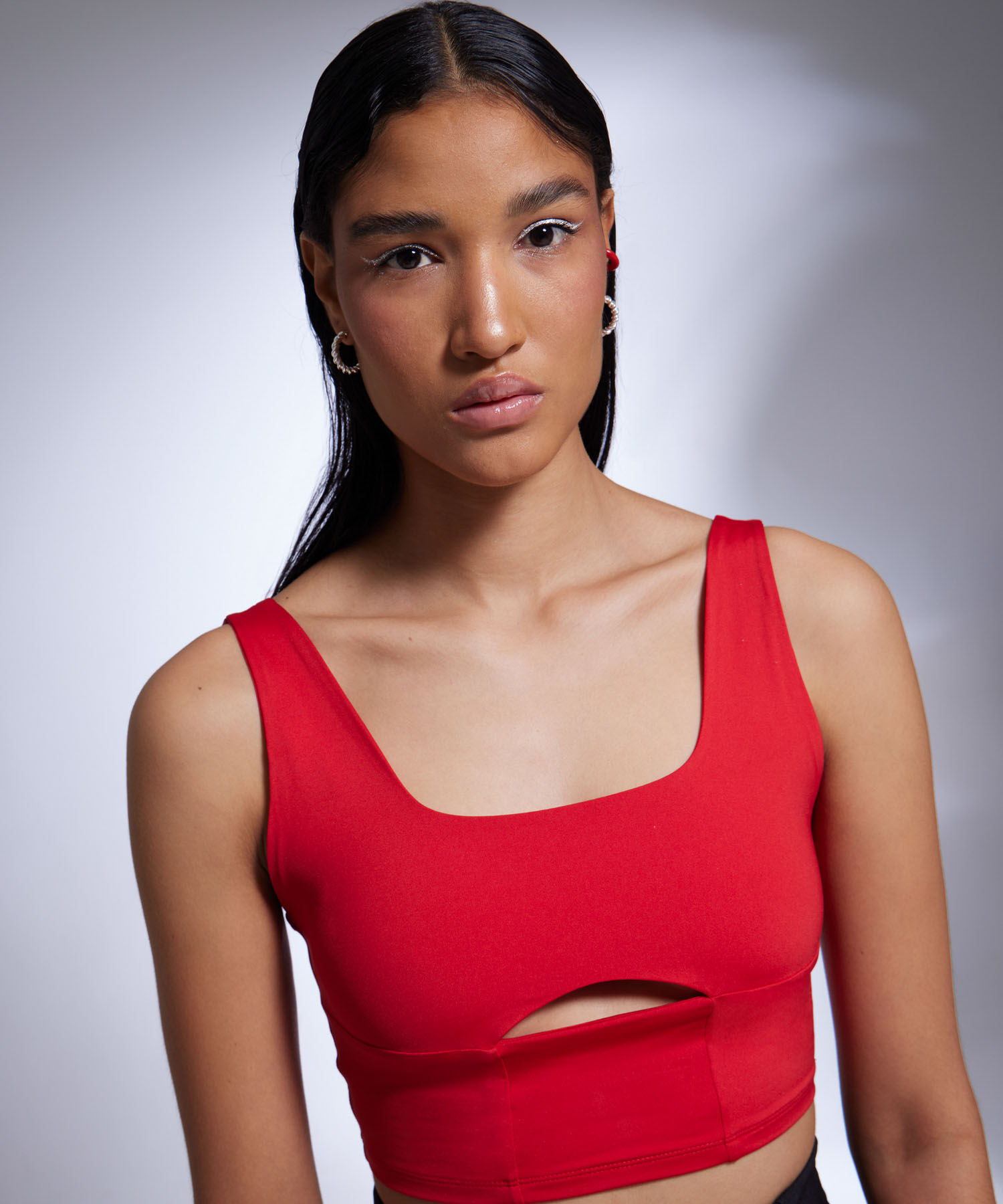 Camiseta Para Mujer Tipo Crop Manga Sisa Con Cut Out, Rojo, hi-res