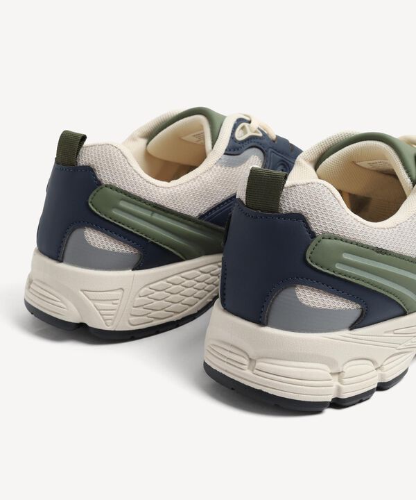Tenis hombre
