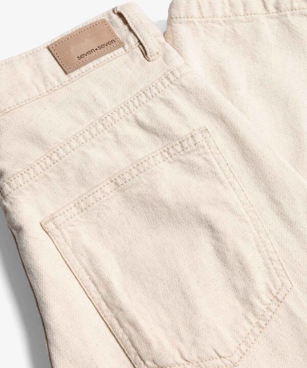 Jeans dama image number null