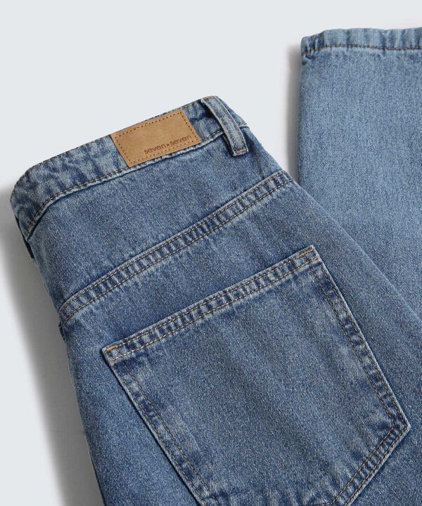 Jeans dama image number null