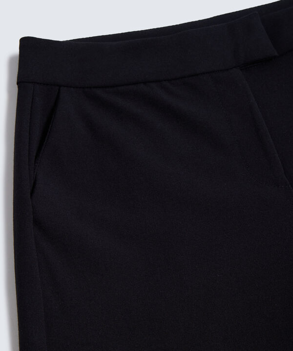 Pantalones para mujer image number null