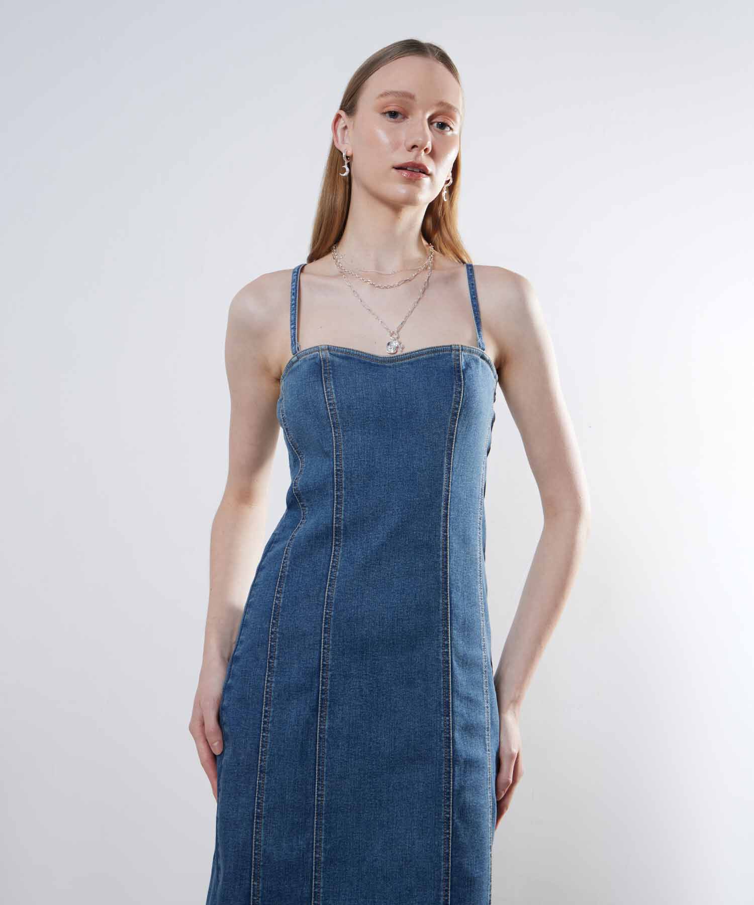 imagenes de vestidos de mezclilla con tenis