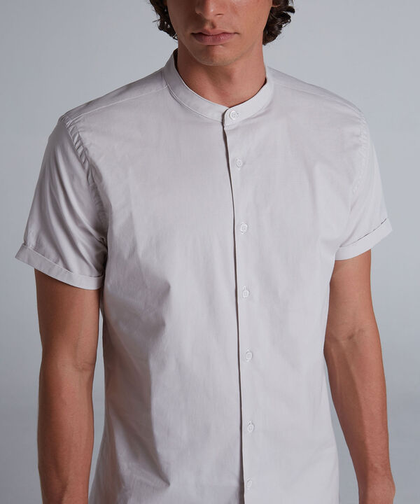 Camisas básicas para hombre 