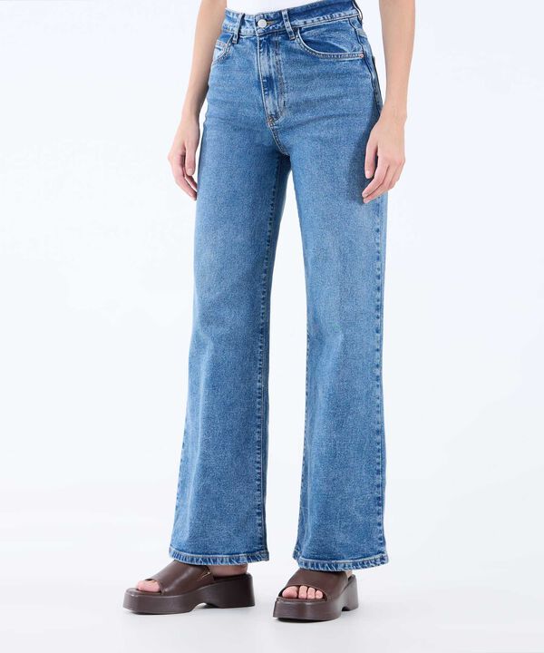 Jeans dama image number null