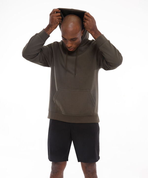 Buzos y sacos básicos para hombre  image number null