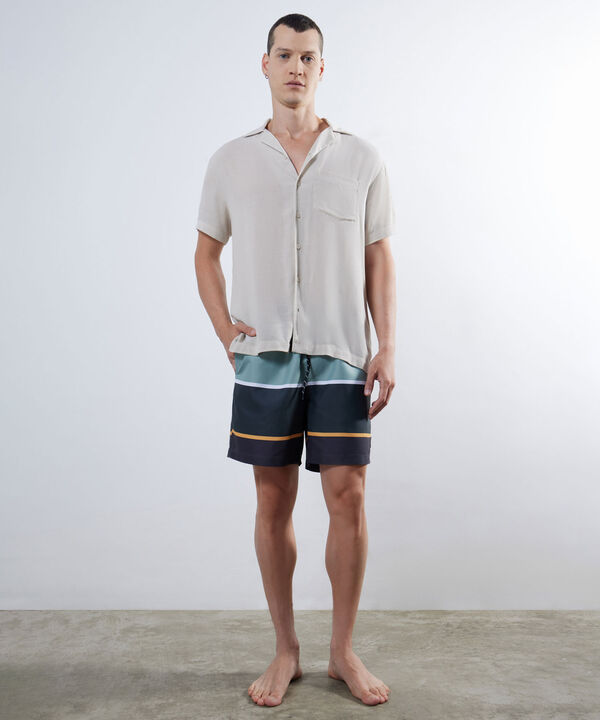 Bermudas para hombre image number null
