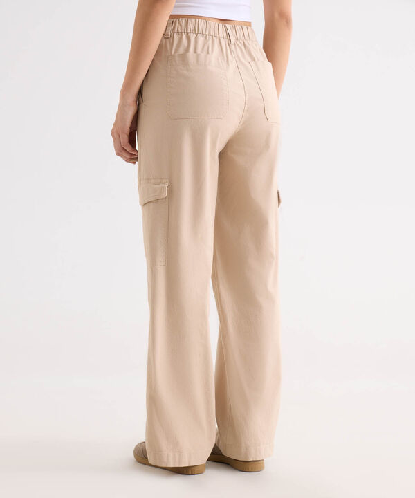Pantalones para mujer image number null