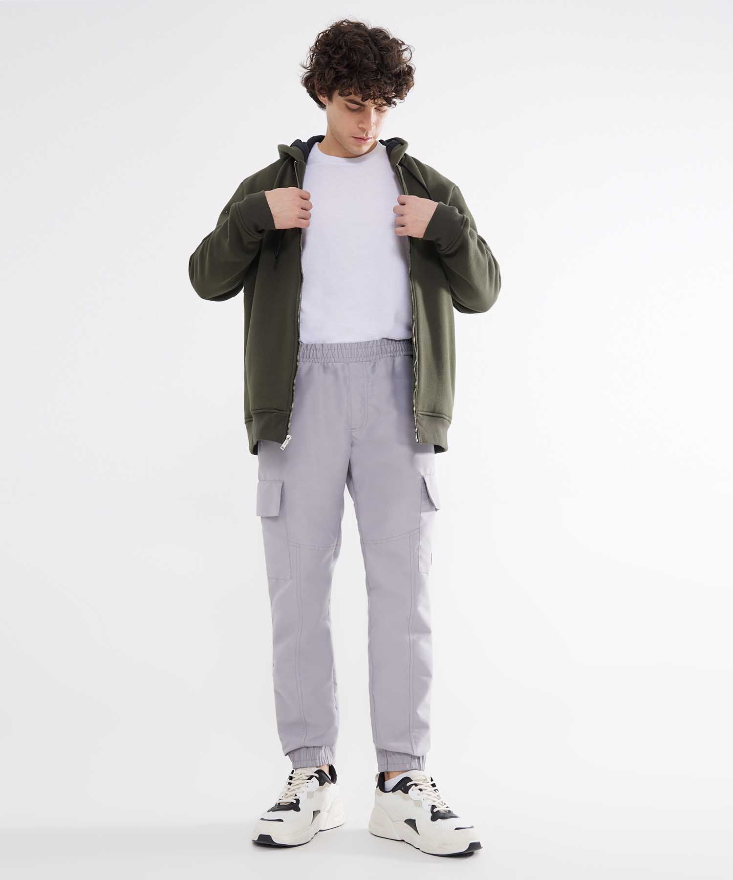 Jogger con Bolsillos Cargo, Gris, hi-res