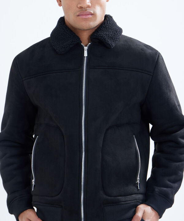 Chaquetas básicas para hombre  image number null