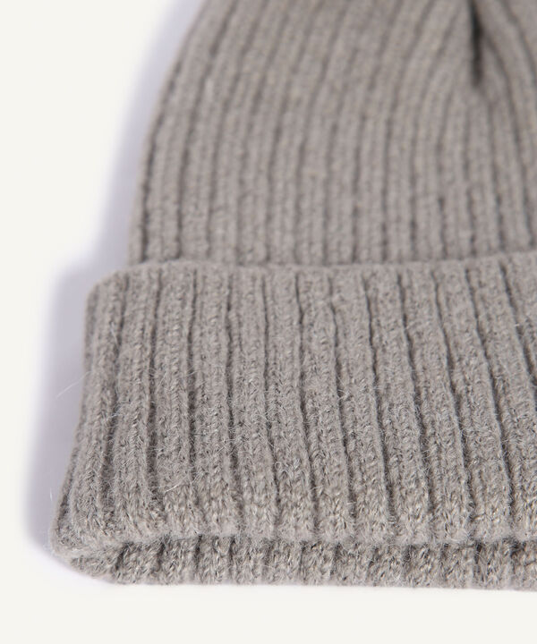 Sombreros y gorras para mujer