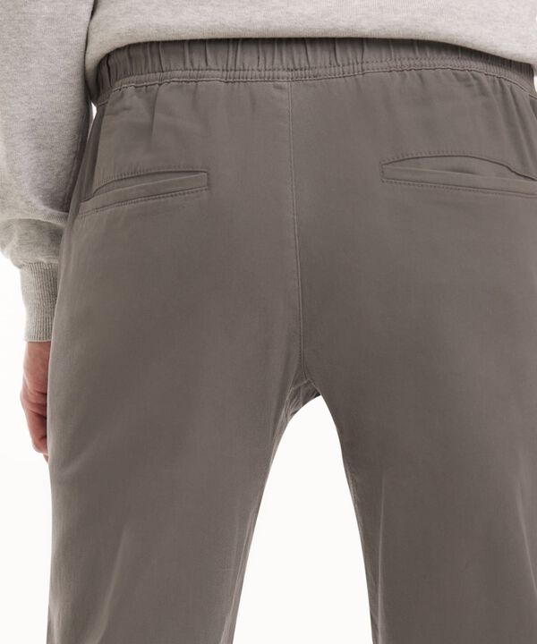 Pantalones para hombre