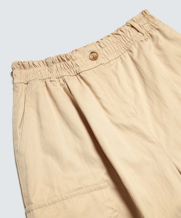 Pantalones para mujer image number null