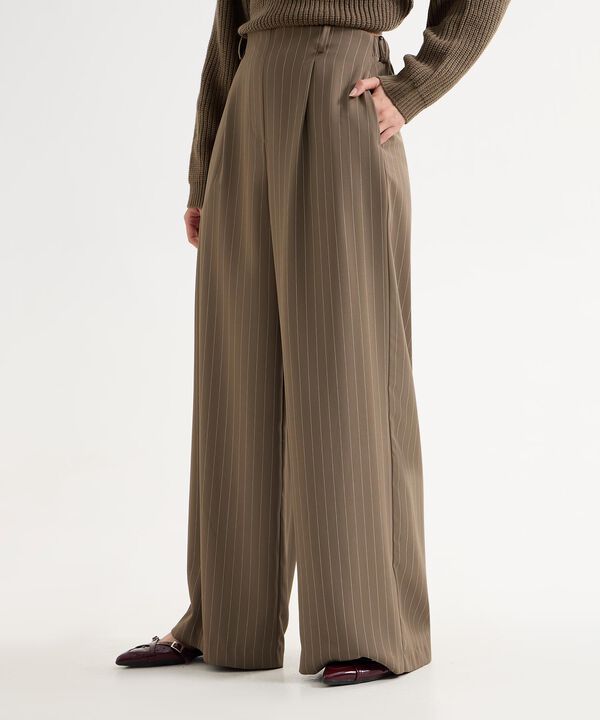 Pantalones para mujer image number null