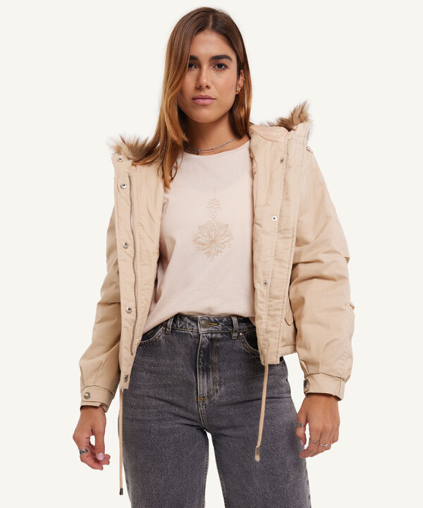 Camisetas básicas para mujer