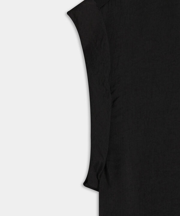 Blusa básica para mujer image number null