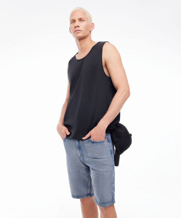 Bermudas jeans hombre image number null