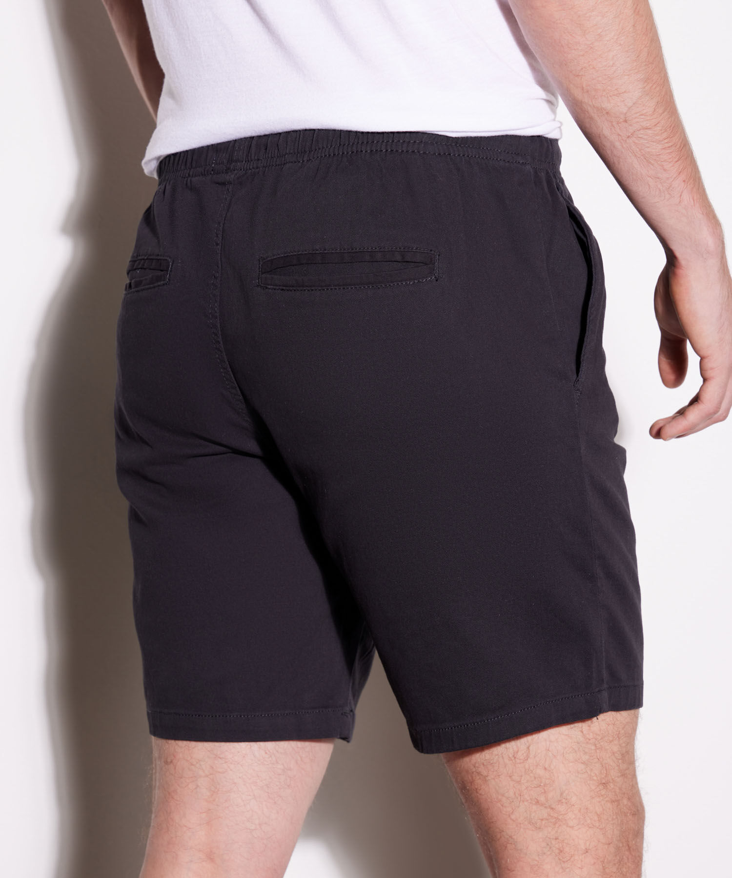 Bermudas básicas para hombre