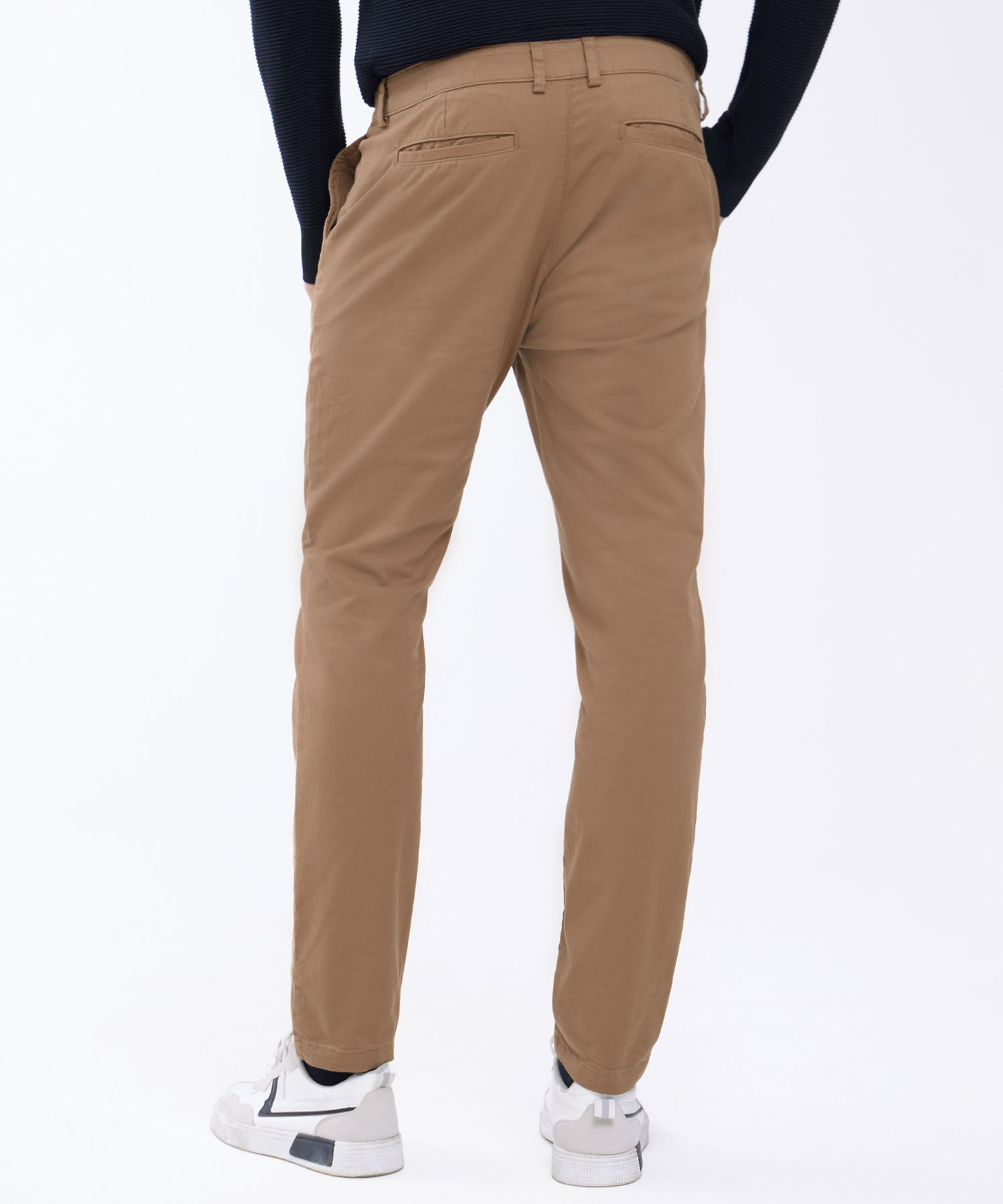 Pantalones basicos para hombre