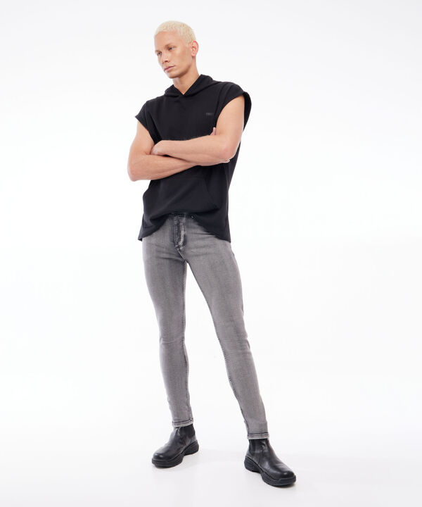 Jeans hombre image number null