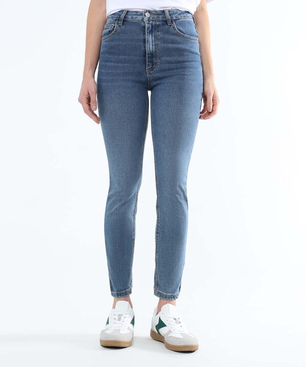 Jeans dama image number null