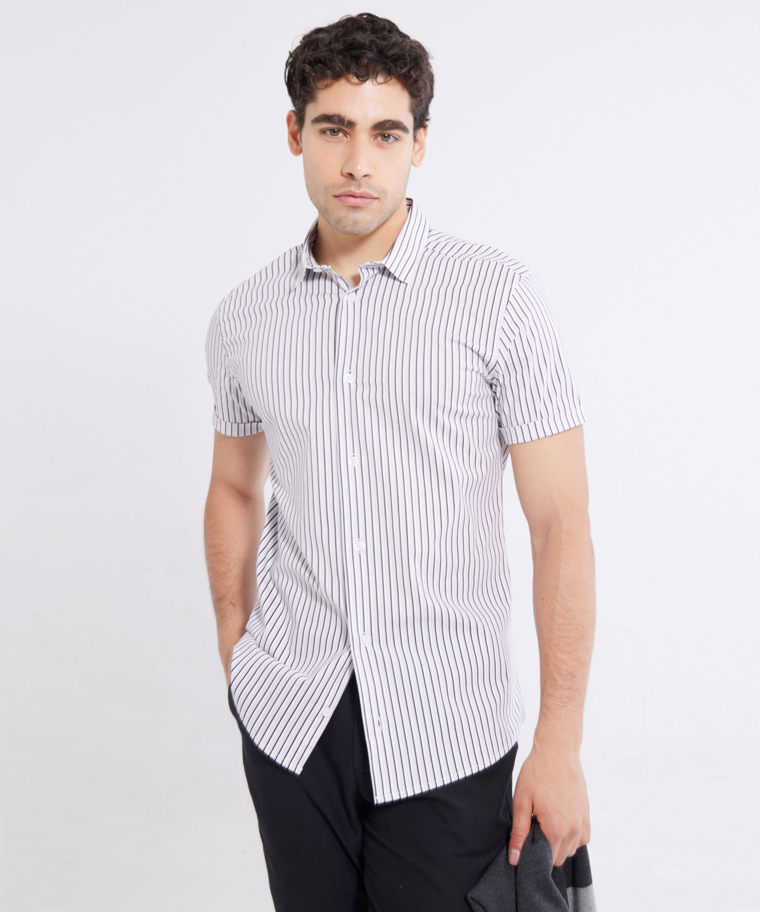 Camisas básicas para hombre