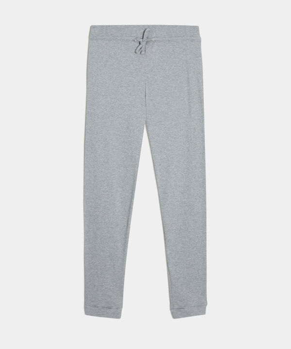 Pantalones basicos para mujer