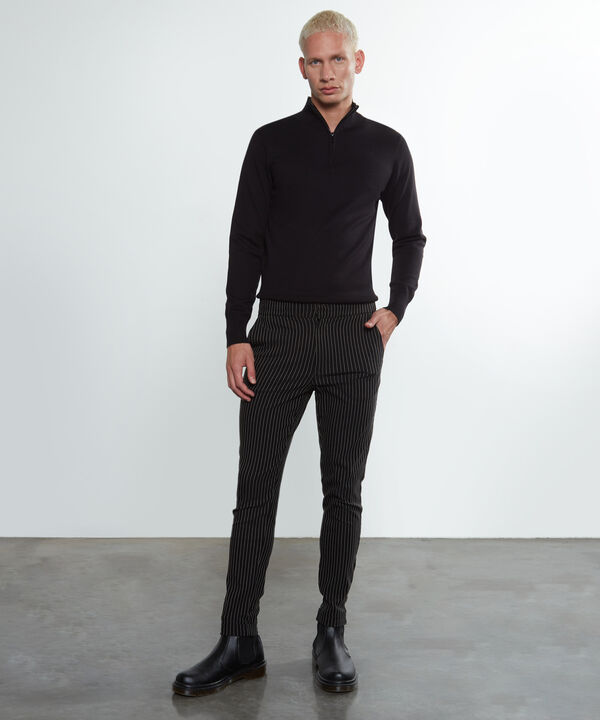 Joggers para hombre image number null