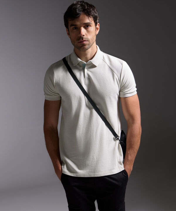 Camisetas polo para hombre image number null