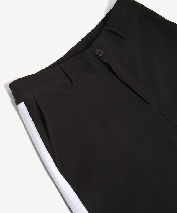 Pantalon para hombre image number null