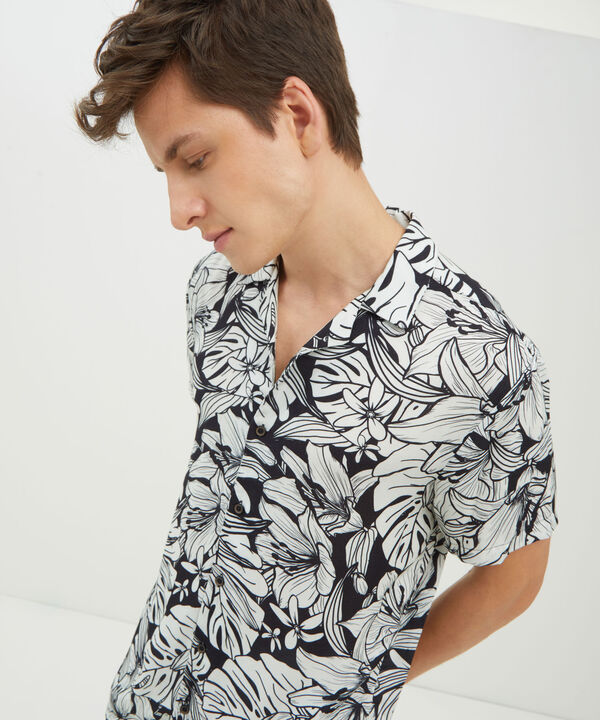 Camisas básicas para hombre 