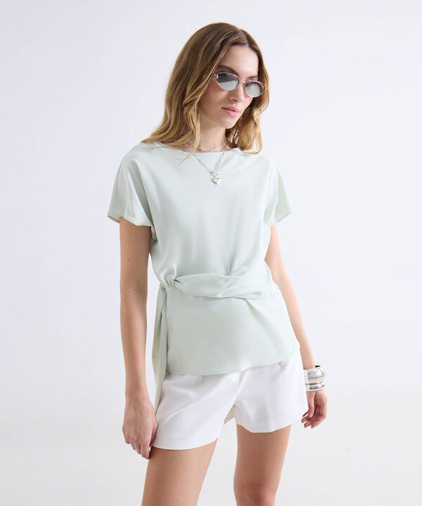 Blusas de moda para mujer image number null