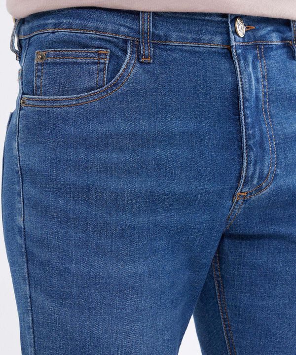 Jeans para hombre image number null