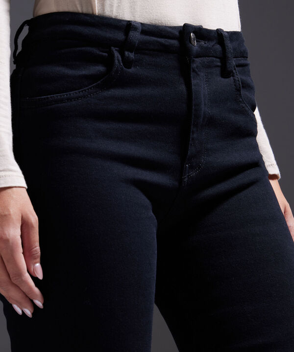 Jeans dama image number null