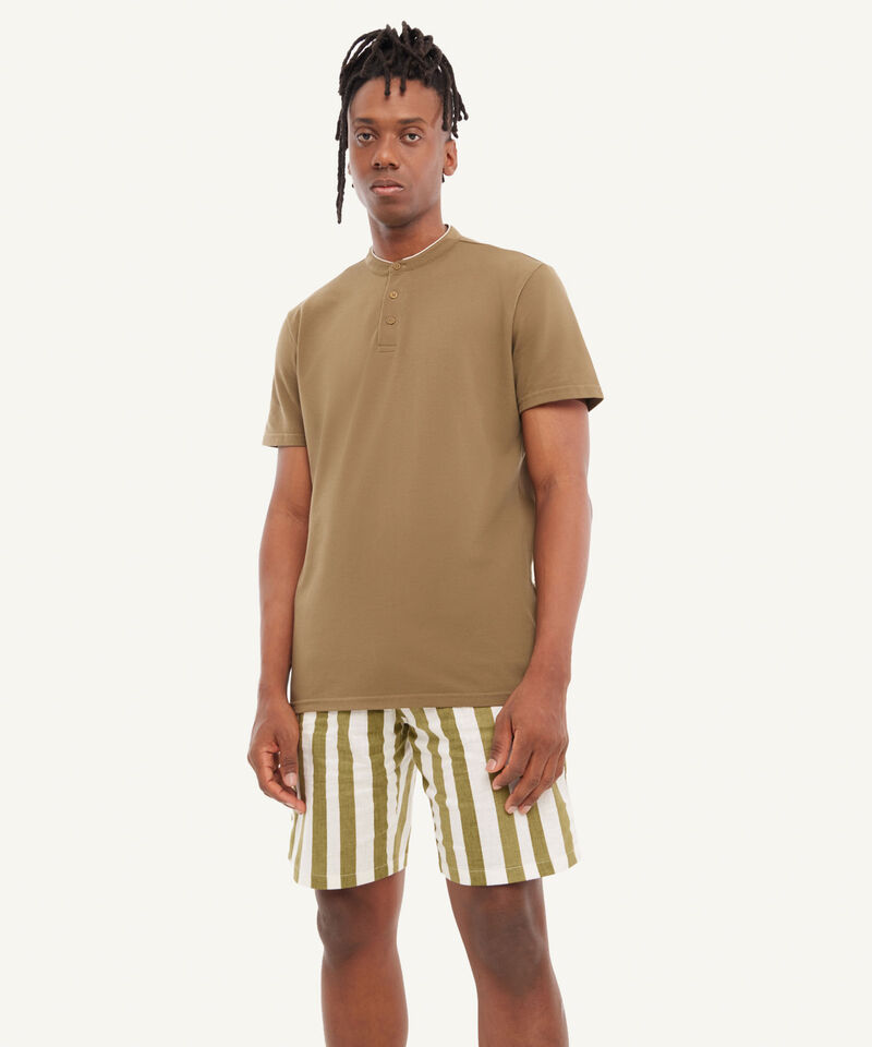Bermudas básicas para hombre