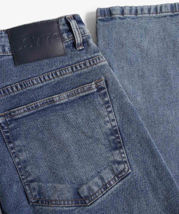 Jeans para hombre image number null