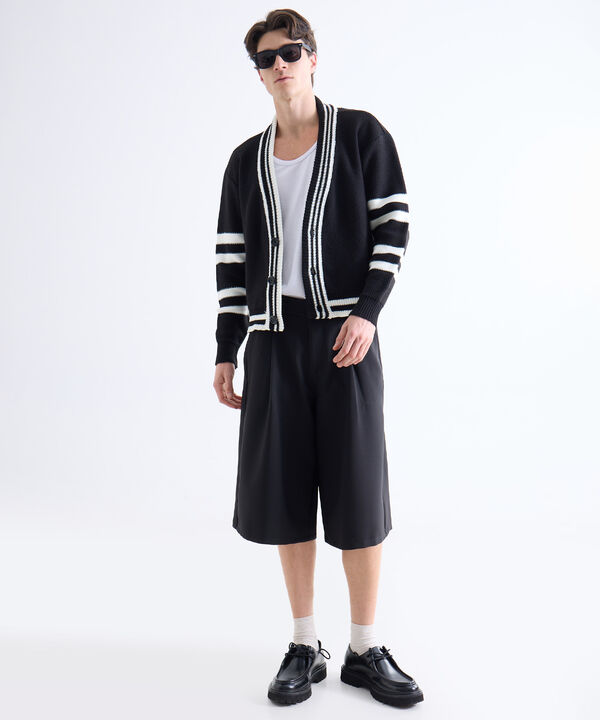 Bermudas para hombre image number null