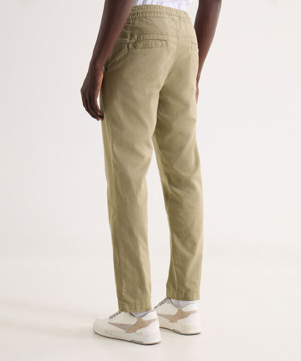 Pantalones para hombre image number null