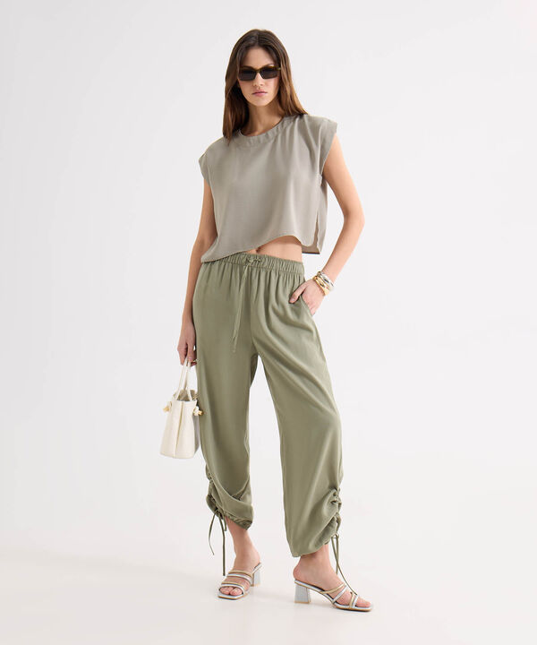 Pantalones para mujer image number null