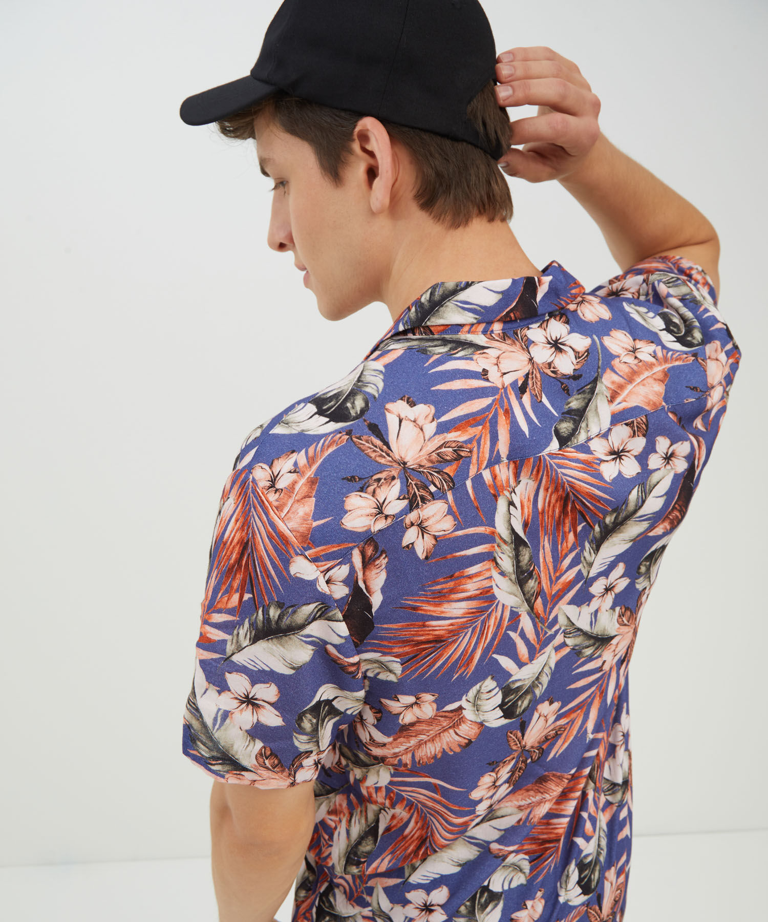 Camisas básicas para hombre 