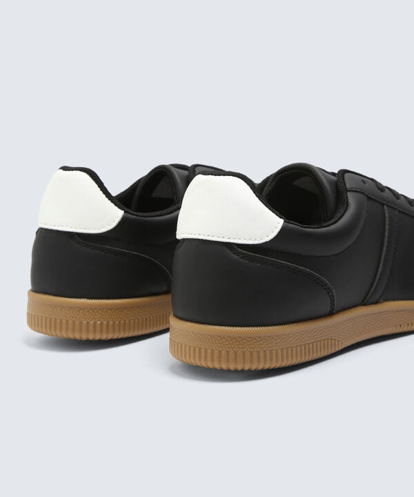 Tenis hombre