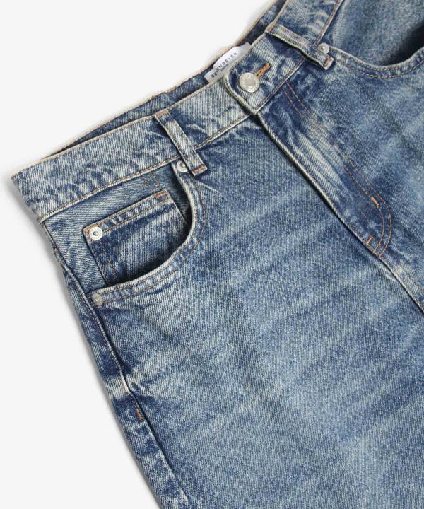 Jeans dama image number null