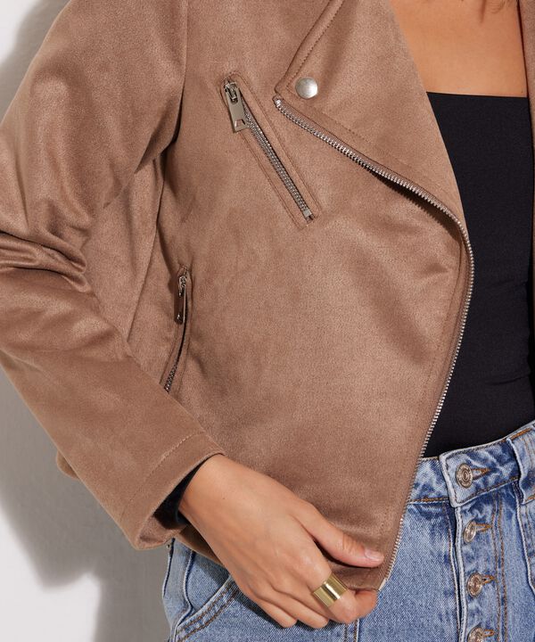 Chaquetas básicas para mujer image number null