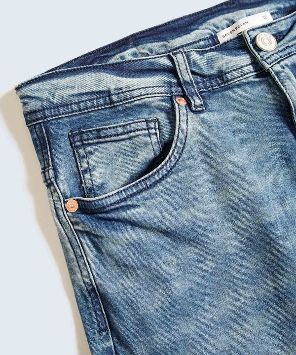 Jeans para hombre image number null
