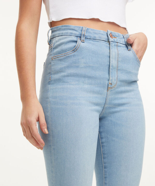 Jeans basicos para mujer image number null