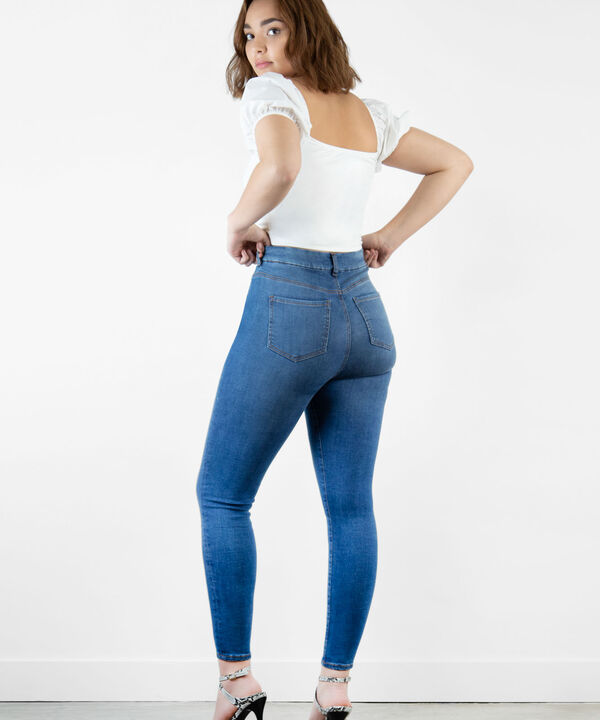 Jeans basicos para mujer