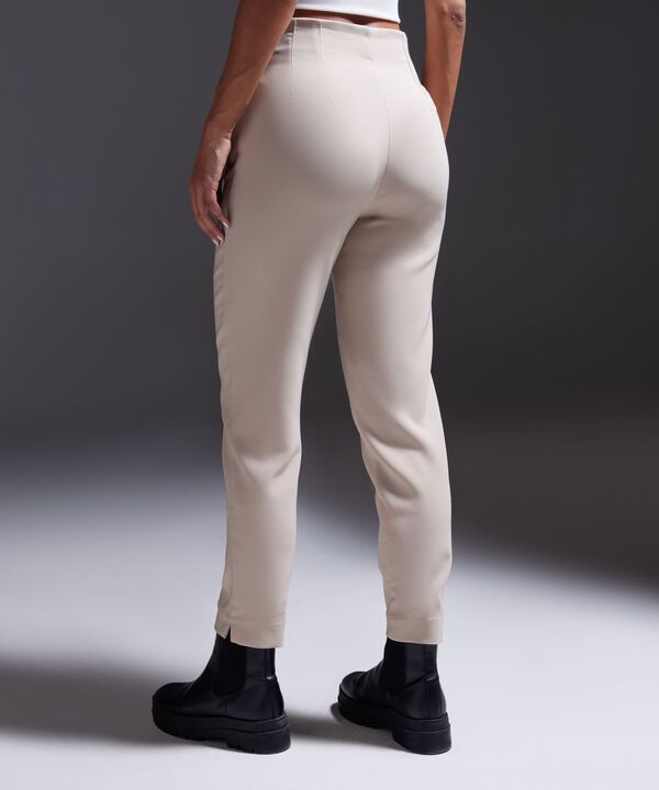 Pantalones para mujer