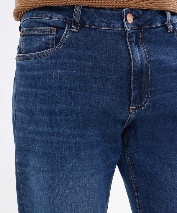 Jeans para hombre image number null
